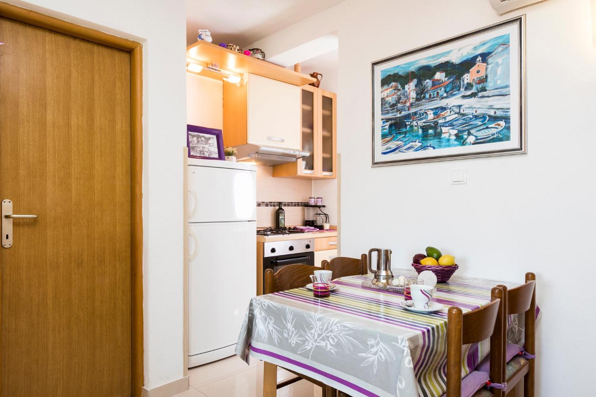 Apartmani I Soba Roberto I Mirjana Valun Dış mekan fotoğraf